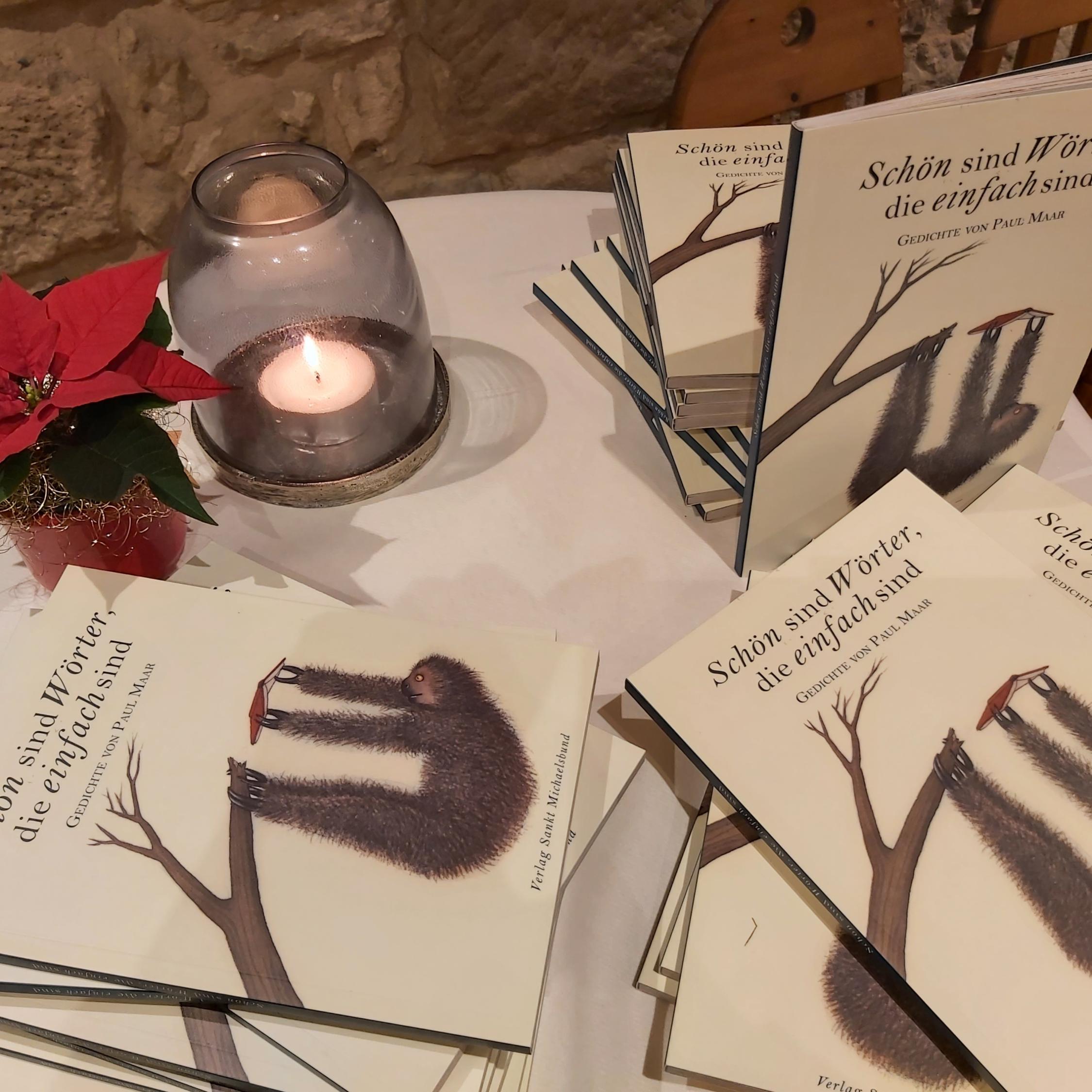 221221_Paul Maar Empfang_Büchertisch